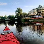 Elb Boardinghouse Restaurant Magdeburg