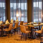 Elb Boardinghouse Restaurant *