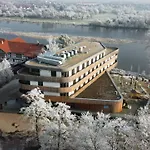 Hotel Elb Boardinghouse Restaurant