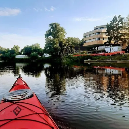 Elb Boardinghouse Restaurant Magdeburg