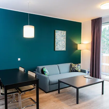 מלון Elb Boardinghouse Restaurant מגדבורג