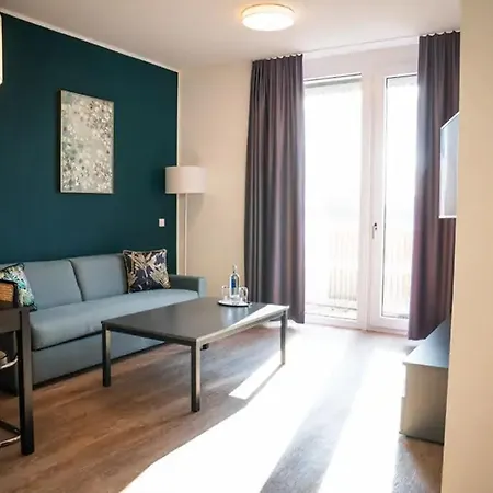 Elb & Restaurant Hotel Magdebourg