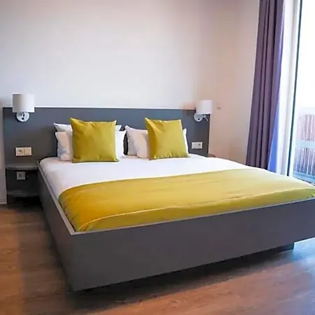 Hotel Elb & Restaurant *