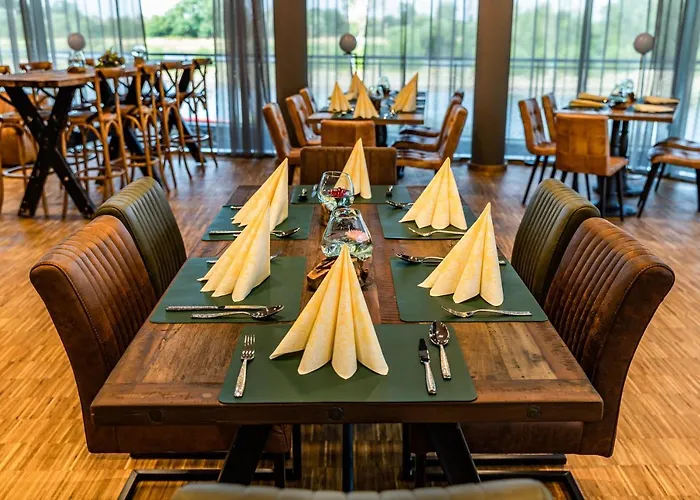 Elb Boardinghouse Restaurant Hotel *