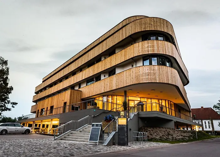 Elb Boardinghouse Restaurant Szálloda *