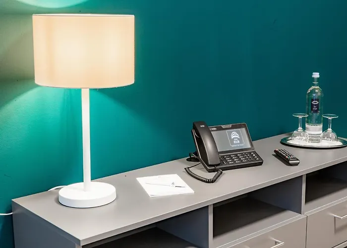 Szálloda Elb Boardinghouse Restaurant *