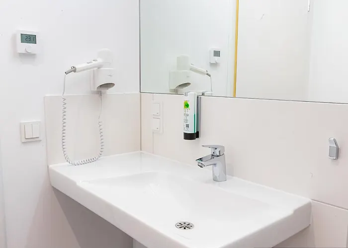 Elb Boardinghouse Restaurant מגדבורג