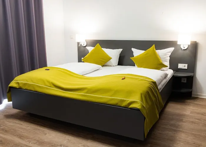 Elb Boardinghouse Restaurant Magdeburg