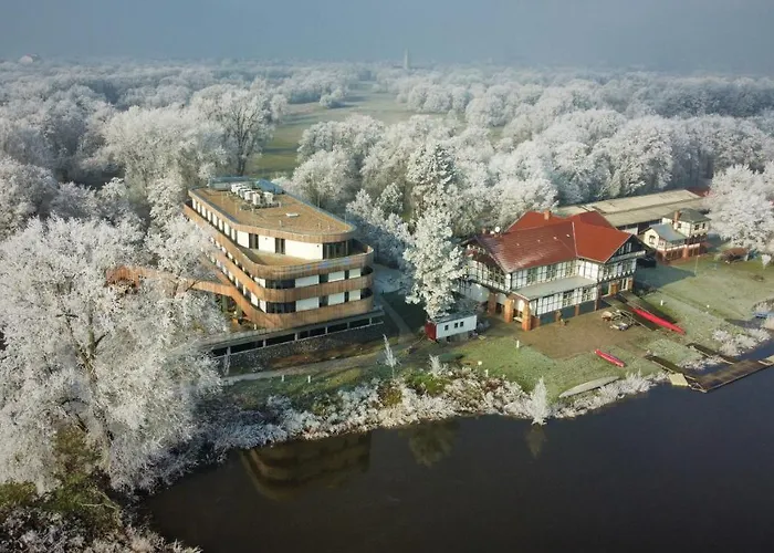 Szálloda Elb Boardinghouse Restaurant *